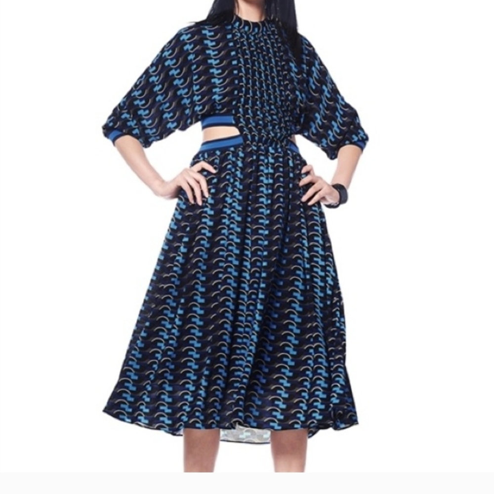 Stylish Blue and Black Patterned Dress